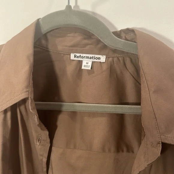 Reformation Will Oversized Shirt in Mushroom size M - Picture 3 of 3